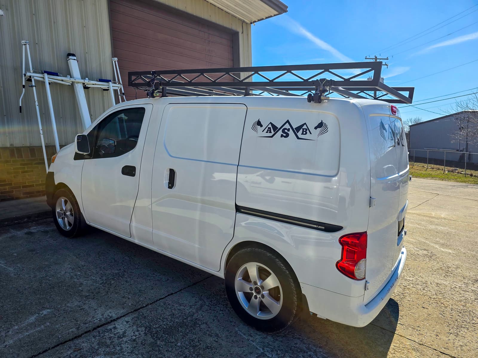 ASB Custom Metal Roof Rack Fabrication photo in custom welding work, Central Kentucky.