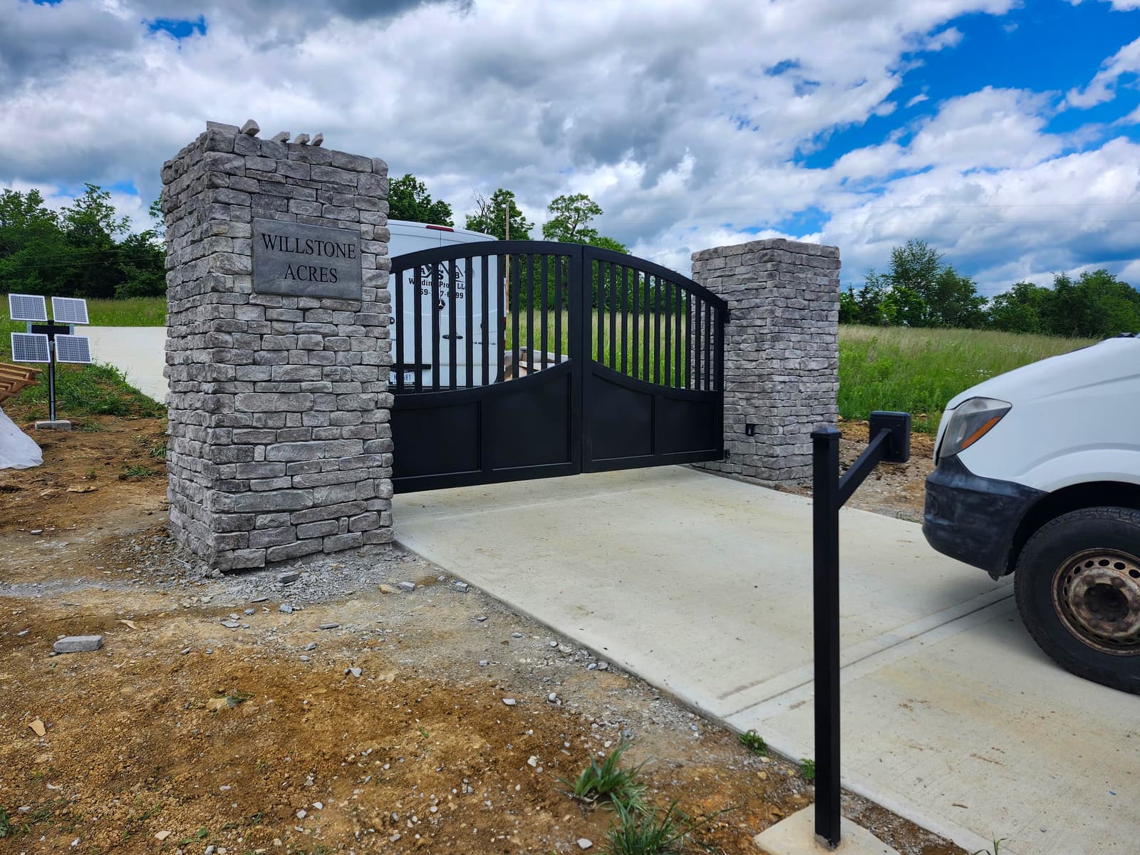 ASB Large Metal Gate Fabrication With Columns photo in gates work, Central Kentucky.