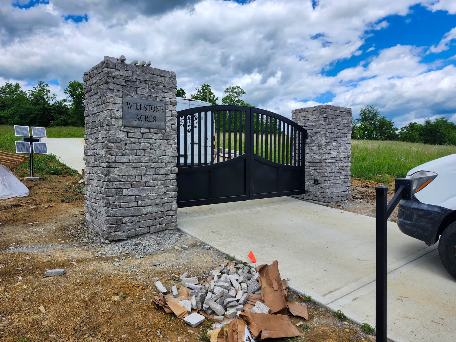 ASB Large Metal Gate Fabrication With Columns photo in gates work, Central Kentucky.