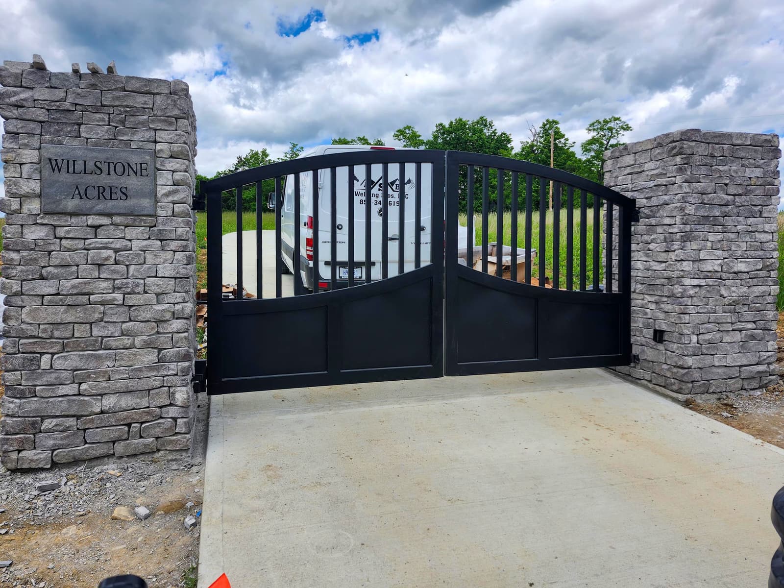 ASB Large Metal Gate Fabrication With Columns photo in gates work, Central Kentucky.