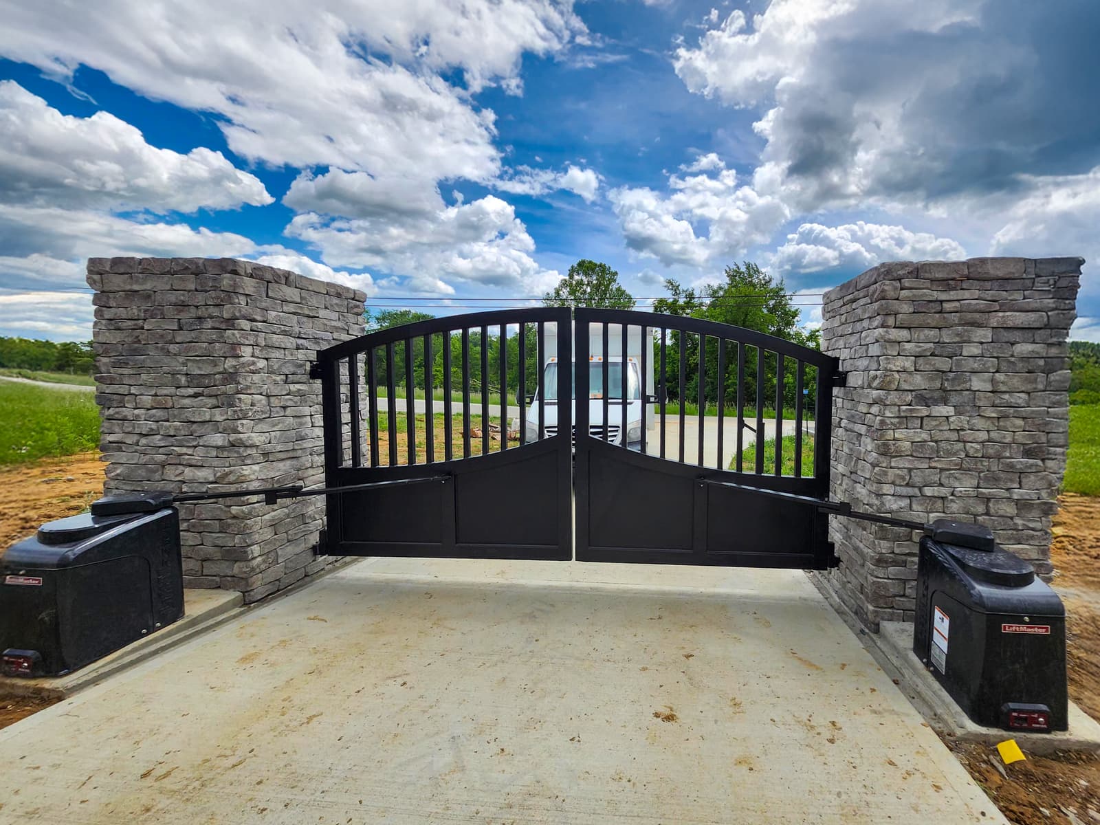 ASB Large Metal Gate Fabrication With Columns photo in gates work, Central Kentucky.