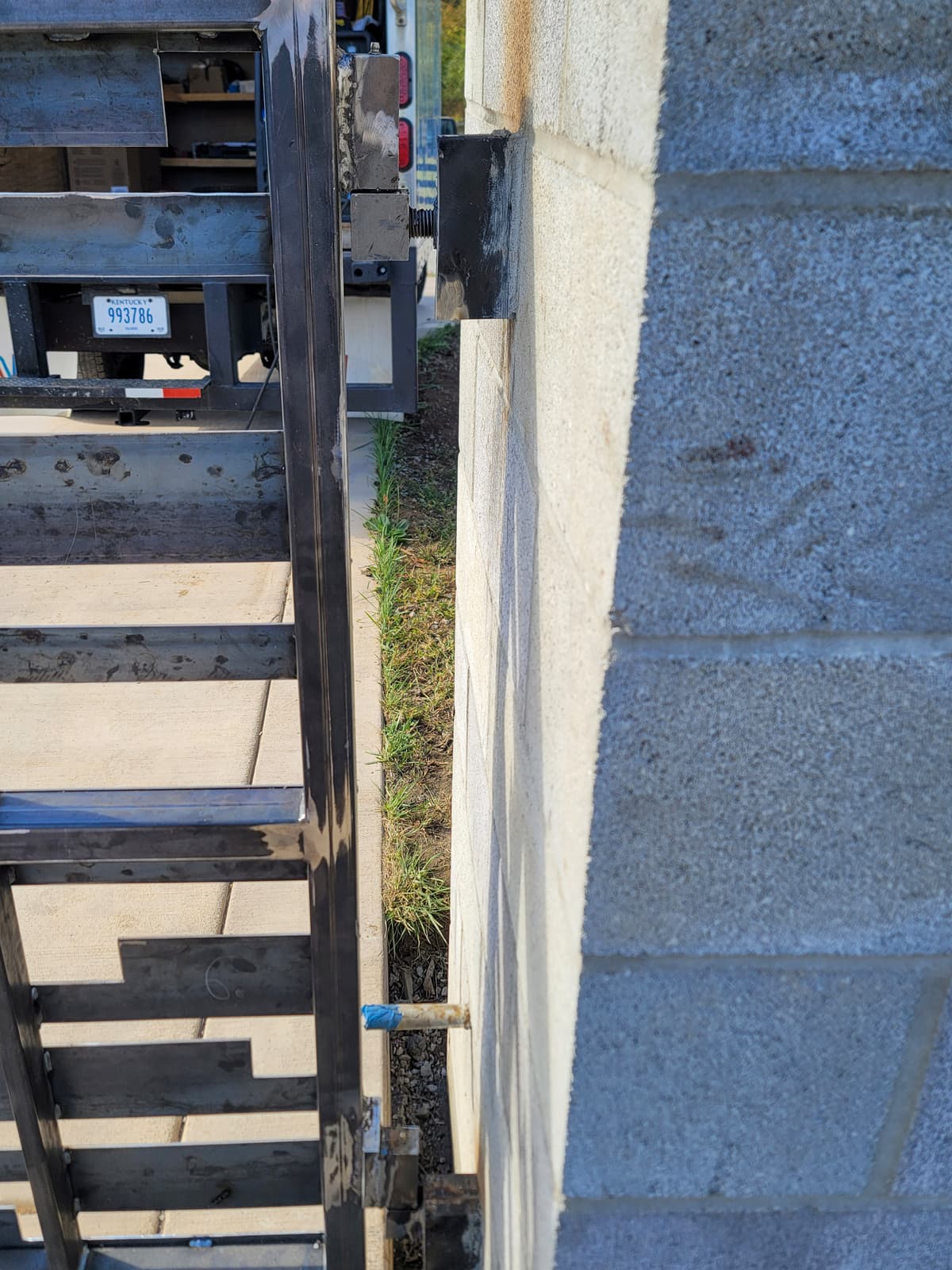 LiftMaster Swing vs. Slide Gate Operators: How to Choose the Right Series