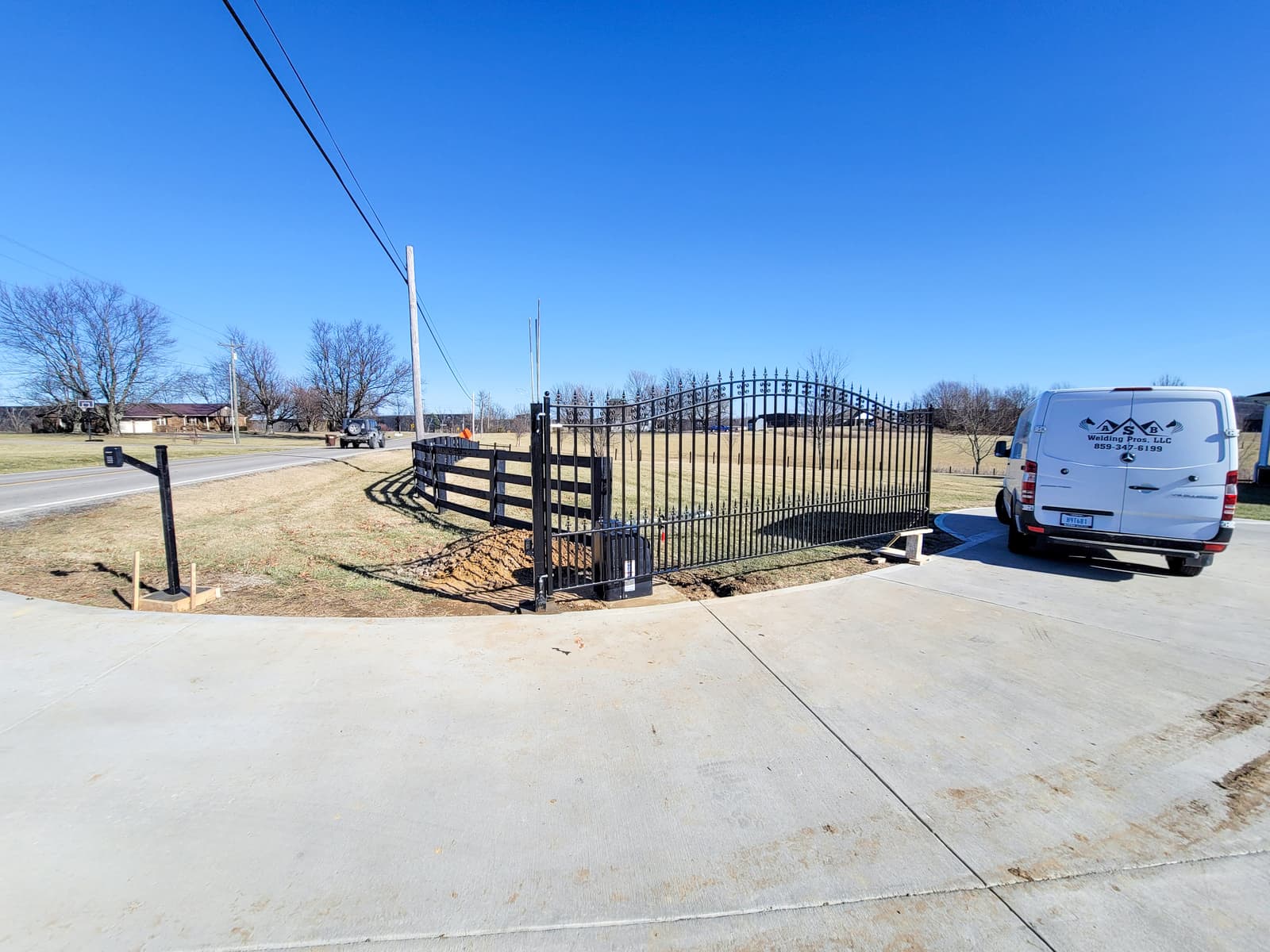ASB Aleko Prefabricated Gate Installation photo in gates work, Central Kentucky.