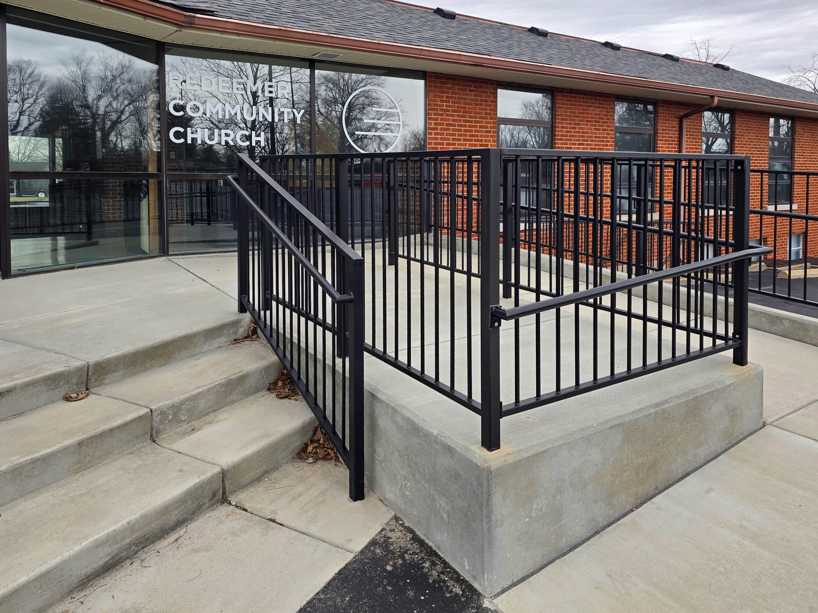Metal Railings for Split-Level Homes: Layout Challenges and Design Tips
