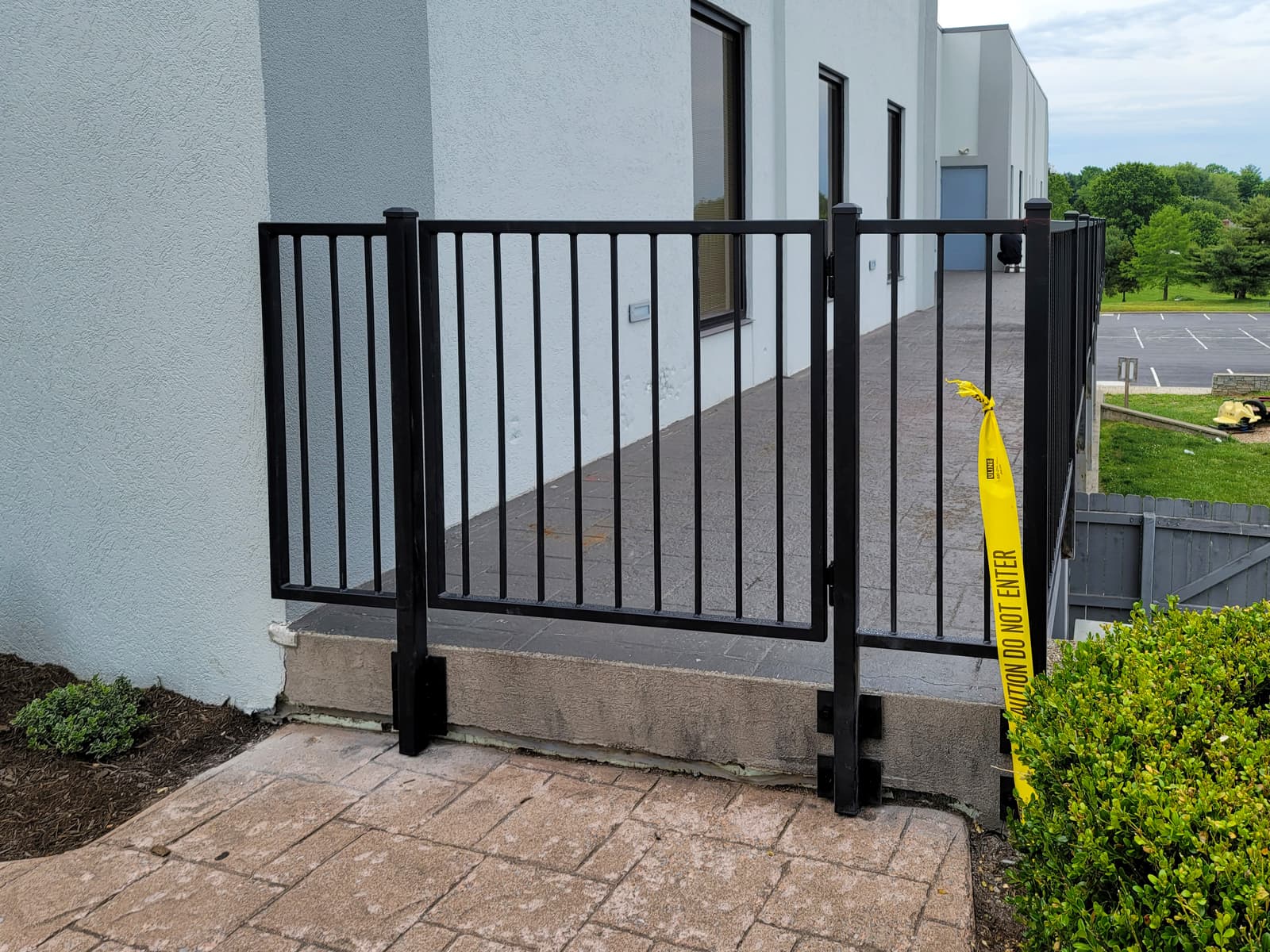 Why Railing Attachment Methods Matter More Than Most Homeowners Realize