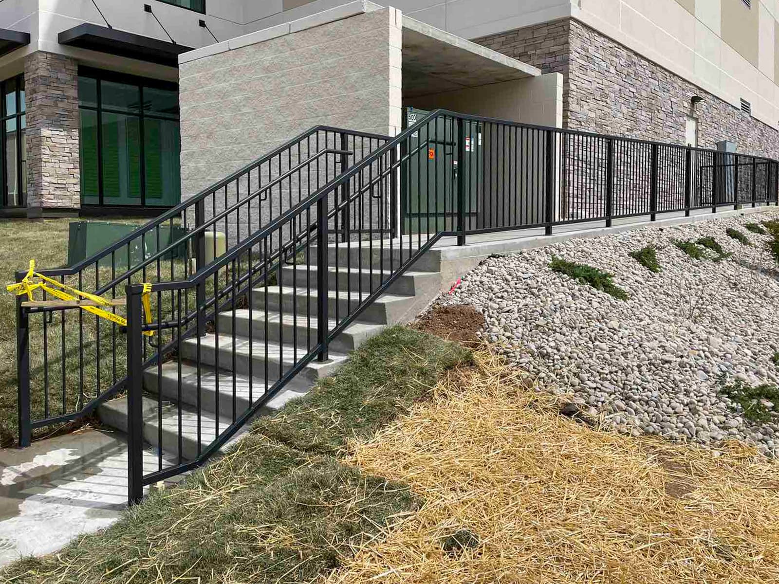 Choosing the Right Metal Stair Design for Reliable Balcony Access