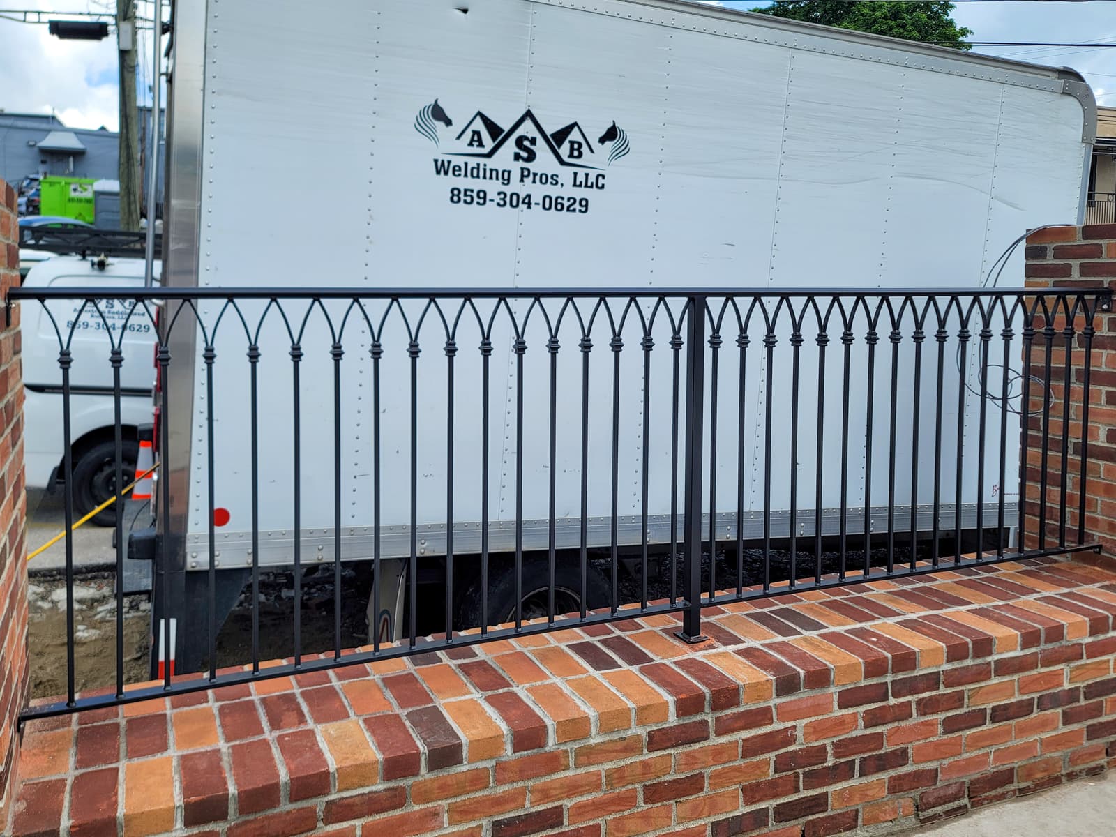 How Sun Exposure Affects Railing Finish Performance Over Time